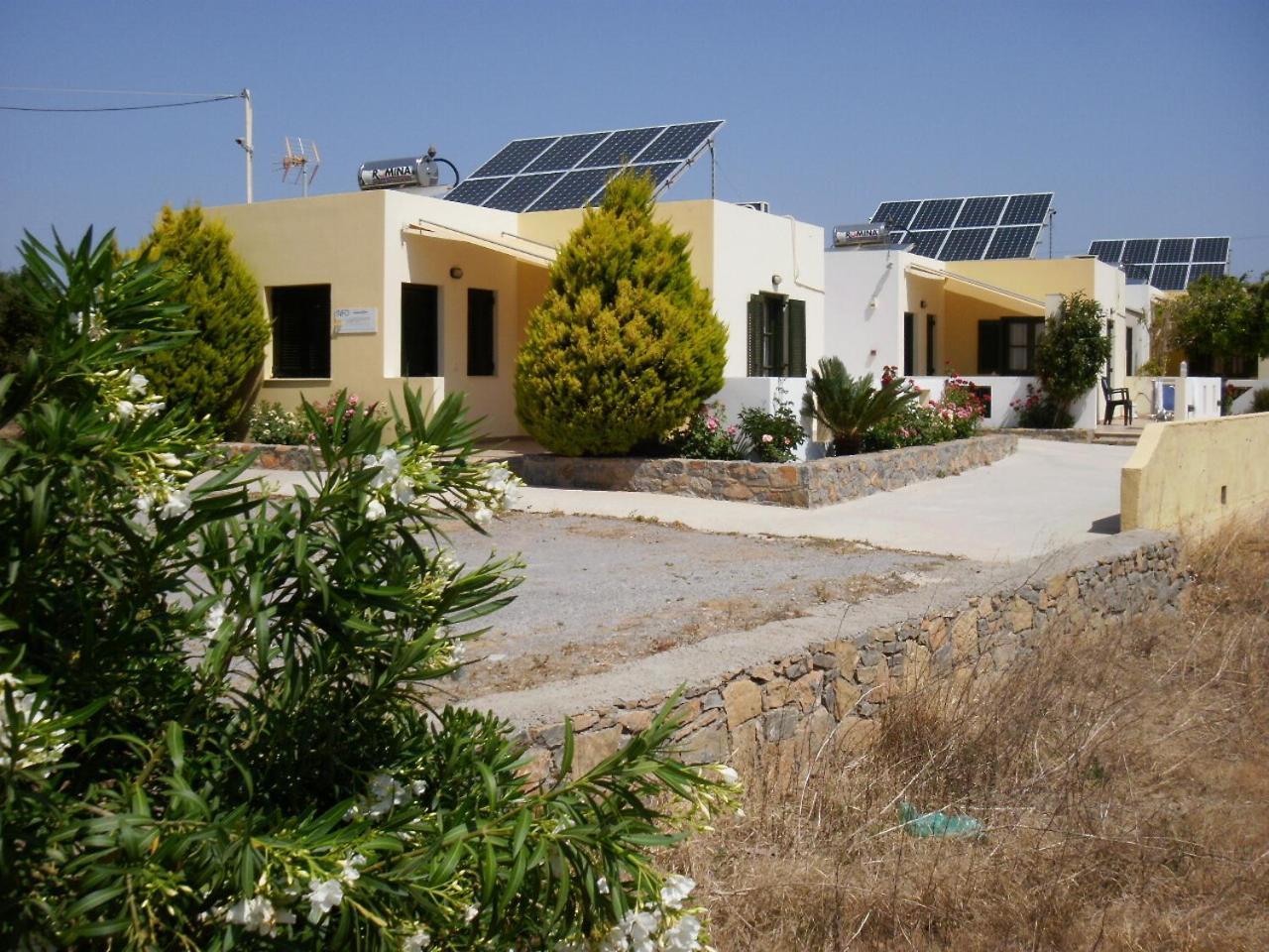Rousolakos Pool Apartments Palekastro Luaran gambar
